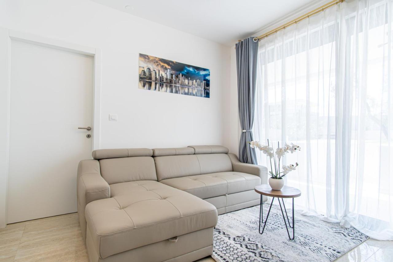 Ledeno More Luxury Apartments Split Exterior foto